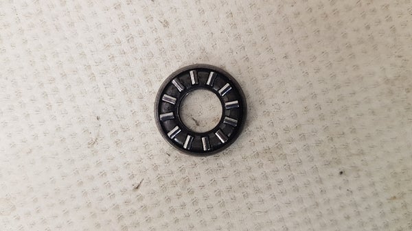 Kytkimen painelaakeri (Suzuki RMZ 250 2008) 09263-10003