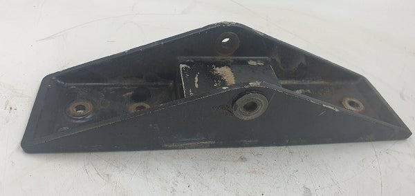 Saddle 1 (Yamaha VMAX700 SXR 1999)  8DF-23766-01-00