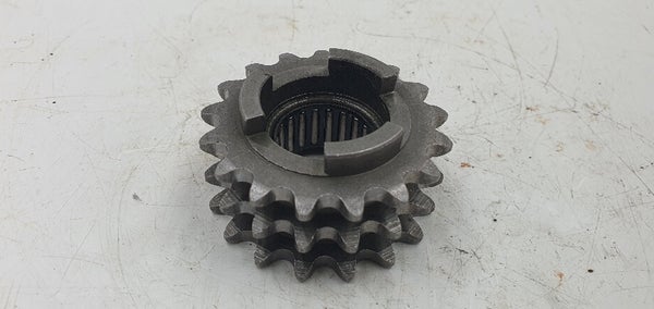 Sprocket, Chain Drive (17T) (Yamaha Viking VK540 1989) 83R-17682-00-00 83R176820000