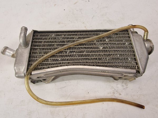 RADIATOR, RH (SUZUKI RM125 2001) 17710-36F00