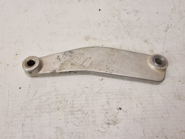 PLATE, ENGINE MOUNT UPPER LH MODEL K8/K9  (Suzuki RMZ250 2008) 41995-10H10