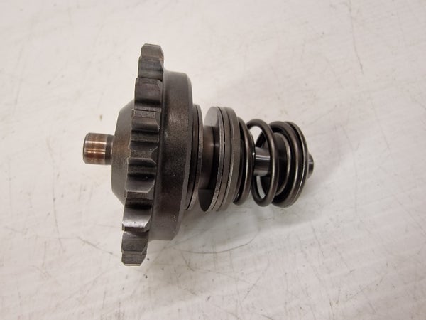 Pakoaukons&auml;&auml;timen keskipakokytkin (SUZUKI RM125 2001) 12670-36810