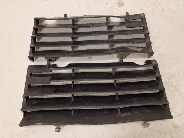 RADIATOR PROTECTOR L/S & R/S BLACK (KTM LC4 400 1999) 58035134000 58035034000