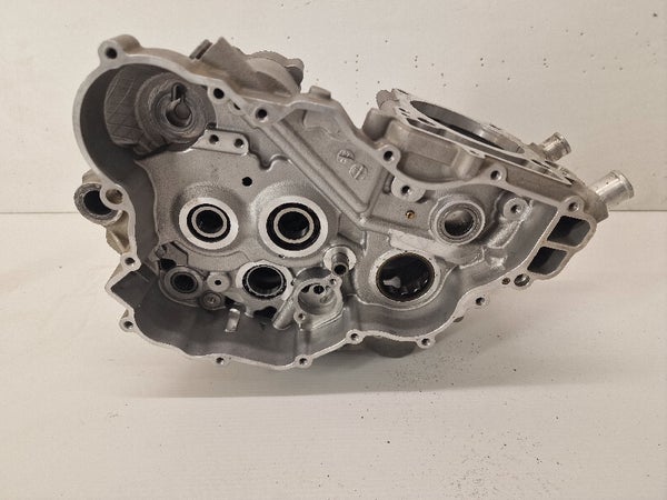 ENGINE CASE CPL. 250 SX-F 07 (KTM SXF250 2008) 77030000144
