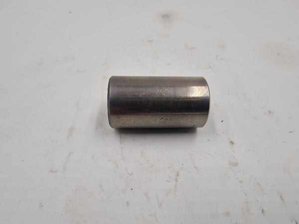 Metal, Worm Shaft Outer (Yamaha VT500XL Venture 2005) 8DJ-13176-00-00