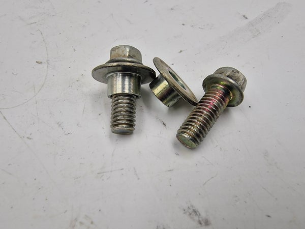 BOLT, FLANGE (6X16) / COLLAR (Honda CRF450 2006) 96001-06016-00 84706-415-000