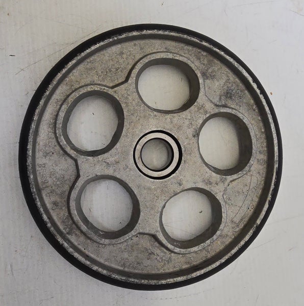 Guide Wheel Assy UR FOR S3 8EK-47550-20-00 &mdash; Yamaha RX Warrior 2004 RXW10J, purkuosa