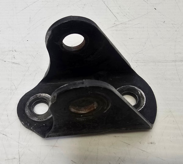 Lynx Ranger Iskunvaimentimen yl&auml;kiinnike.