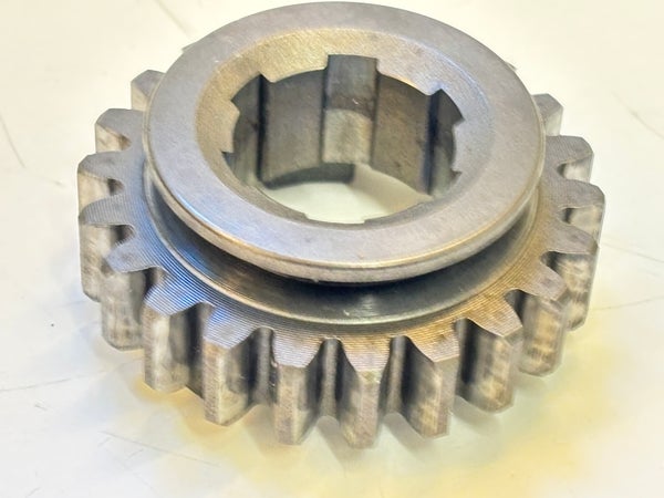 GEAR, COUNTERSHAFT FOURTH (22T) (HONDA CR 125 2005 B) 23471-KZ4-L20
