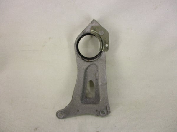 Variaattorinakselin Laakeripes&auml;/tuki (LYNX Adventure GT 600 E-TEC 2011) 518326185 518327372