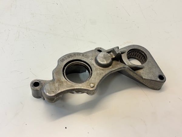 SHIFT MECHANISM SUPPORT LC4'94  58330011000-KTM 640 LC4-E (2001)-Purkuosa