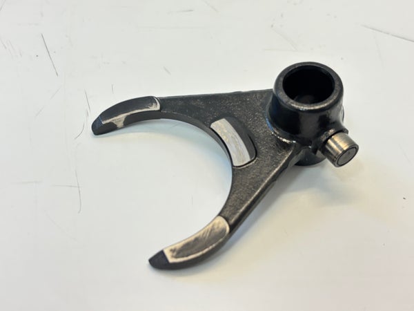 SHIFT FORK 3RD/5TH GEAR '98  58034001300-KTM 640 LC4-E (2001)-Purkuosa