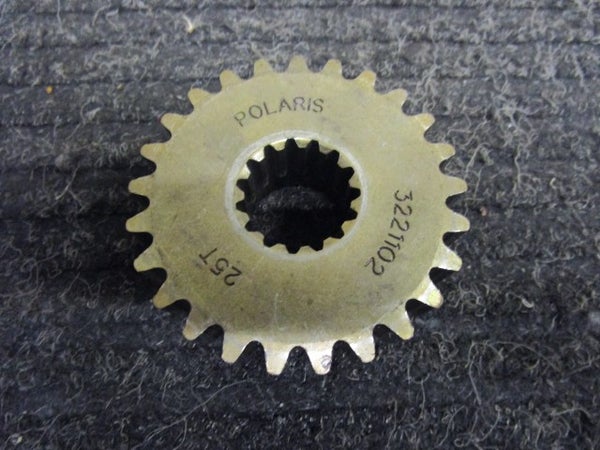 Hammasratas / Ylempiv&auml;litys 25t (POLARIS 800 EDGE X 2002)