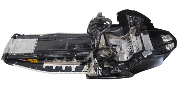 ASM-CHASSIS 121&rdquo; IQ/Dragon &ndash; 1015333-1209 &ndash; j&auml;&auml;hdyttimet + ohjaustangon tuki + rattiakseli &ndash; purkuosa