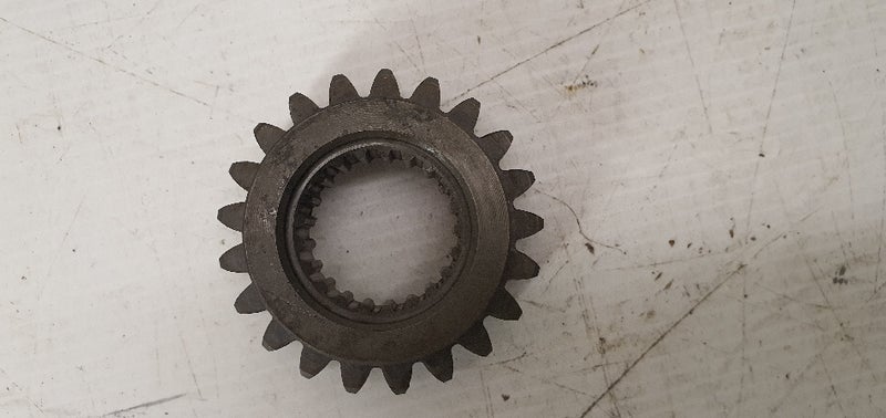 Gear, 4Th Wheel (21T) (WR 450 2003) 5TJ-17241-00-00 5TJ-17241-10-00 5TJ172411000