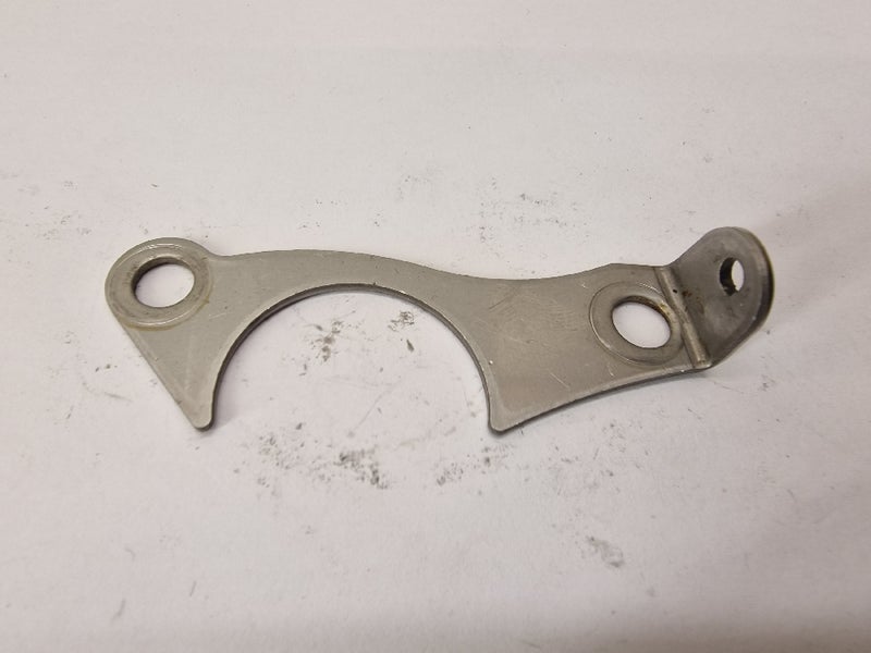 RET.BRACKET F.BRAKE LEVER HUB (EXC450 2004) 59030001090